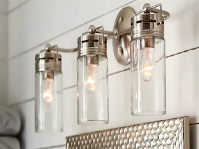 Lighting fixtures